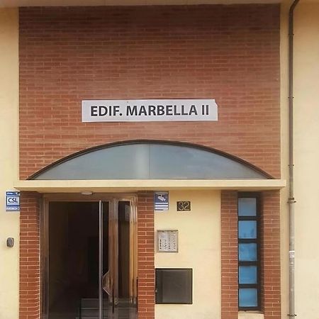 Marbella Apartamento En Малага Екстериор снимка